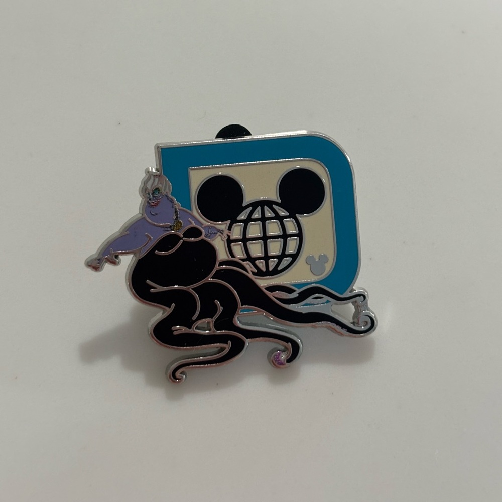 Authentic 2025 Hidden Disney Pin